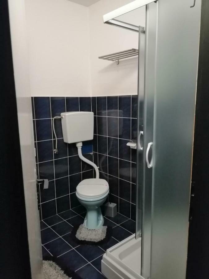 Apartman "Soba Sa Pogledom" Galambóc Kültér fotó